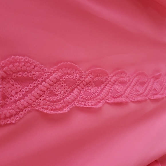 Womens coral colored dress - Picture 3 of 4